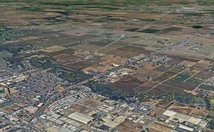 Pictures of Industrial property located at 18846 N Hwy. 99, Acampo, CA 95220 for sales - image #1