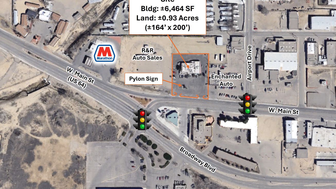 910 W Main St, Farmington, NM 87401