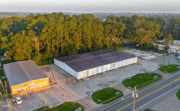 Pictures of Retail property located at 1368 Blountstown Street, Tallahassee, FL 32304 for sales - image #1