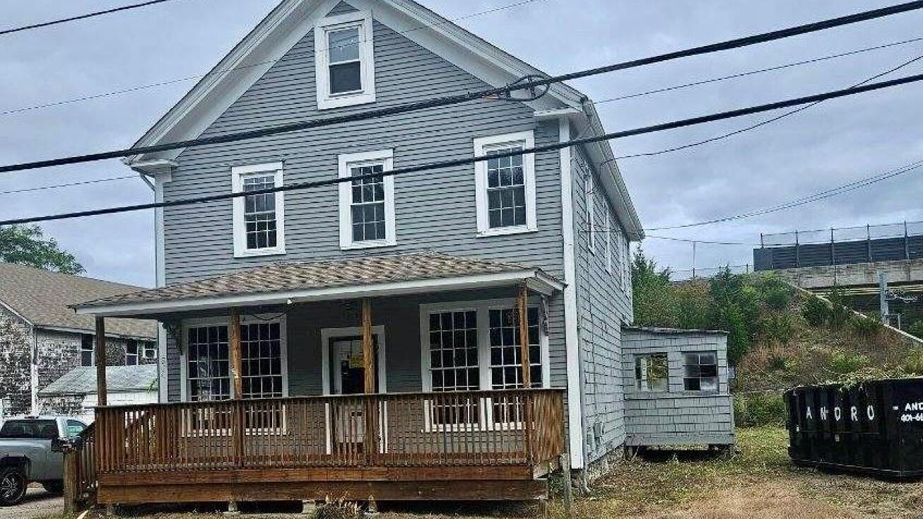 590 Davisville Road, North Kingstown, RI 02852