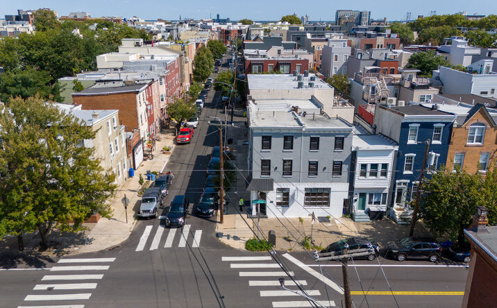 Pictures of Mixed Use, Multifamily, Retail property located at 825 Corinthian Ave, Philadelphia, PA 19130 for sales - image #1