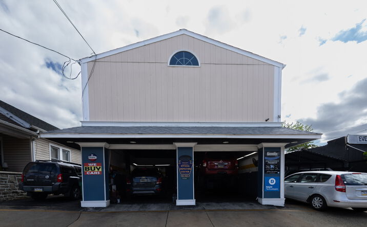 Pictures of Mixed Use property located at 7509 Oxford Ave, Philadelphia, PA 19111 for sales - image #1