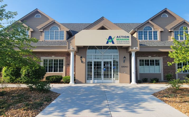 Pictures of Office property located at 10043 W Lincoln Hwy, Frankfort, IL 60423 for sales - image #1
