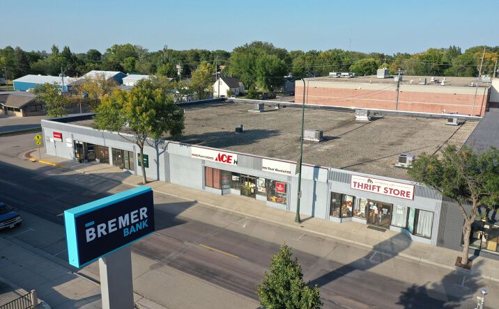 Pictures of Office, Retail property located at 710-712, 714 Atlantic Ave, Morris, MN 56267 for sales - image #1