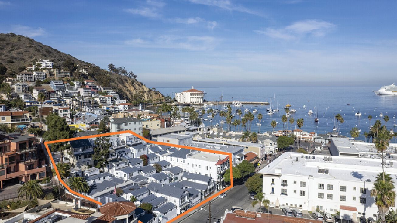 131 Metropole Ave, Avalon, CA 90704