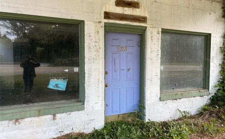 Pictures of Retail property located at 2381 Cedar Creek Rd, Fayetteville, NC 28312 for sales - image #1