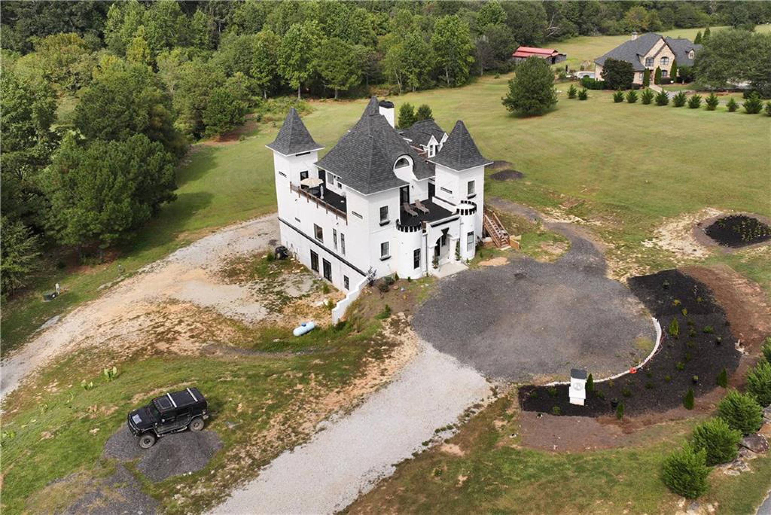 1197 Dee Kennedy Rd, Auburn, GA 30011