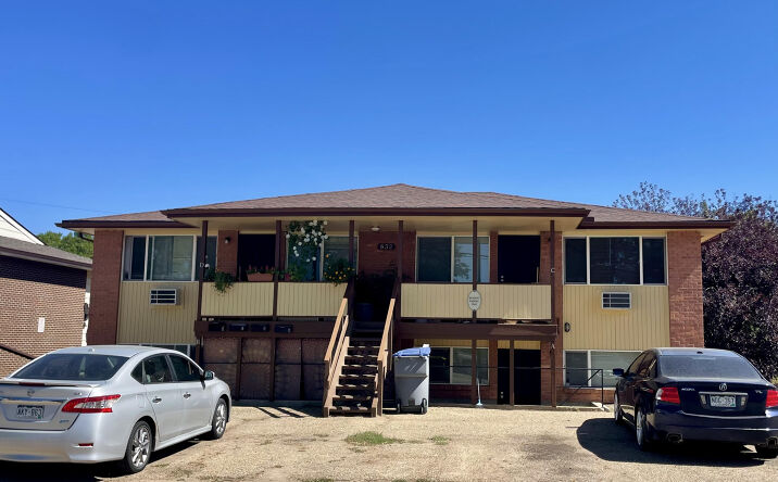 Pictures of Multifamily property located at 832 S Bowen St, Longmont, CO 80501 for sales - image #1