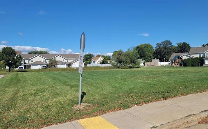Pictures of Industrial, Land, Mixed Use property located at E Gruenwald Ave (second lot), Oshkosh, WI 54901 for sales - image #1