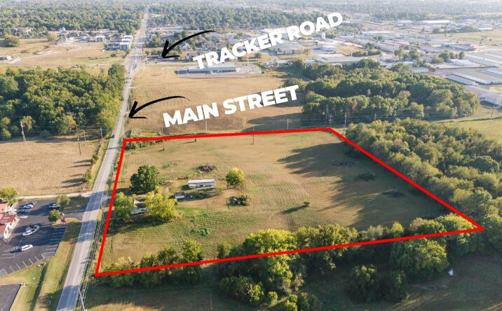 Pictures of Land property located at 1525 N Main St, Nixa, MO 65714 for sales - image #1