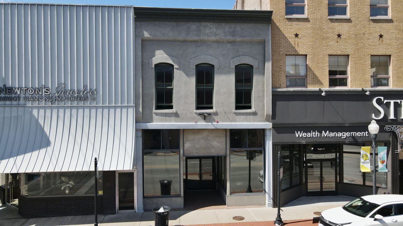 422 S Main St, Joplin, MO 64801