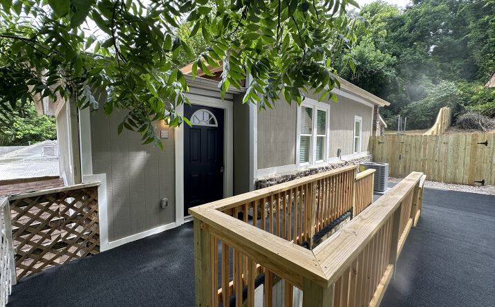 Pictures of Multifamily property located at 265 Glade St, Hot Springs, AR 71901 for sales - image #1
