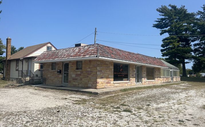 Pictures of Mixed Use property located at 869 W Jeffery St, Kankakee, IL 60901 for sales - image #1