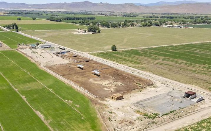 Pictures of Retail, Land property located at 100 Penrose Ln, Yerington, NV 89447 for sales - image #1