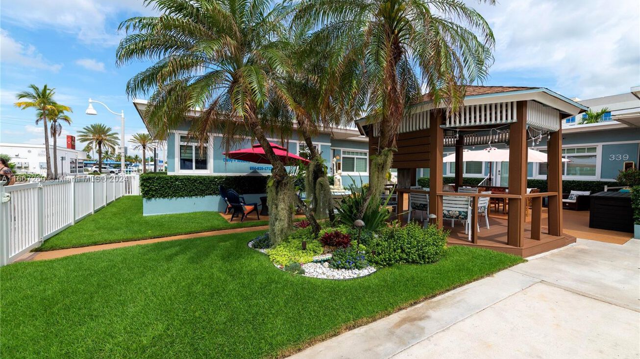 339 Taylor St, Hollywood, FL 33019