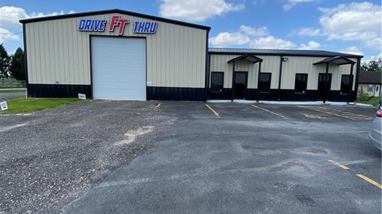 14389 Mile 2 W, Mercedes, TX 78570