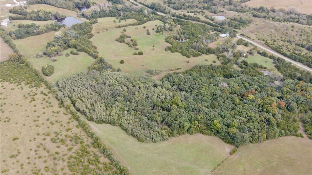 12321 W State Hwy YY Highway, Eagleville, MO 64442