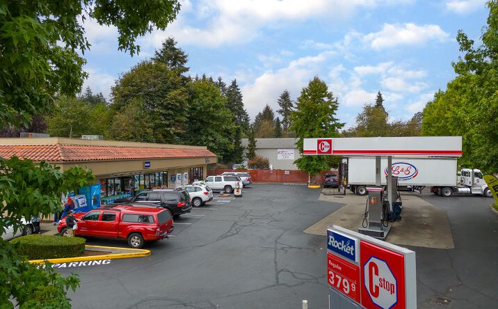 Pictures of Retail property located at 4909 Lacey Blvd SE, Lacey, WA 98503 for sales - image #1