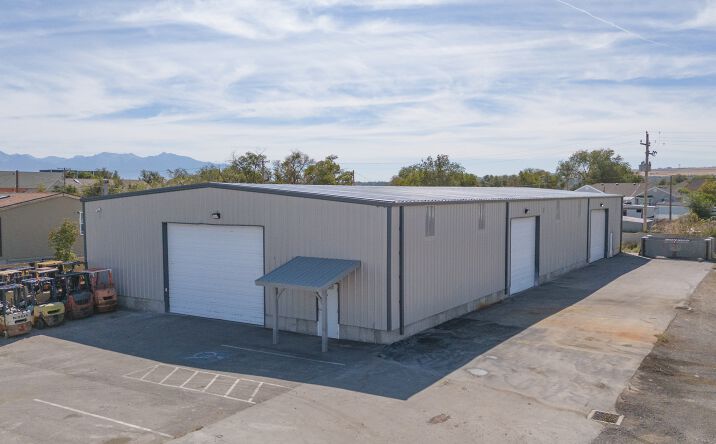 Pictures of Industrial property located at 7079 W Gates Ave, West Valley City, UT 84128 for sales - image #1