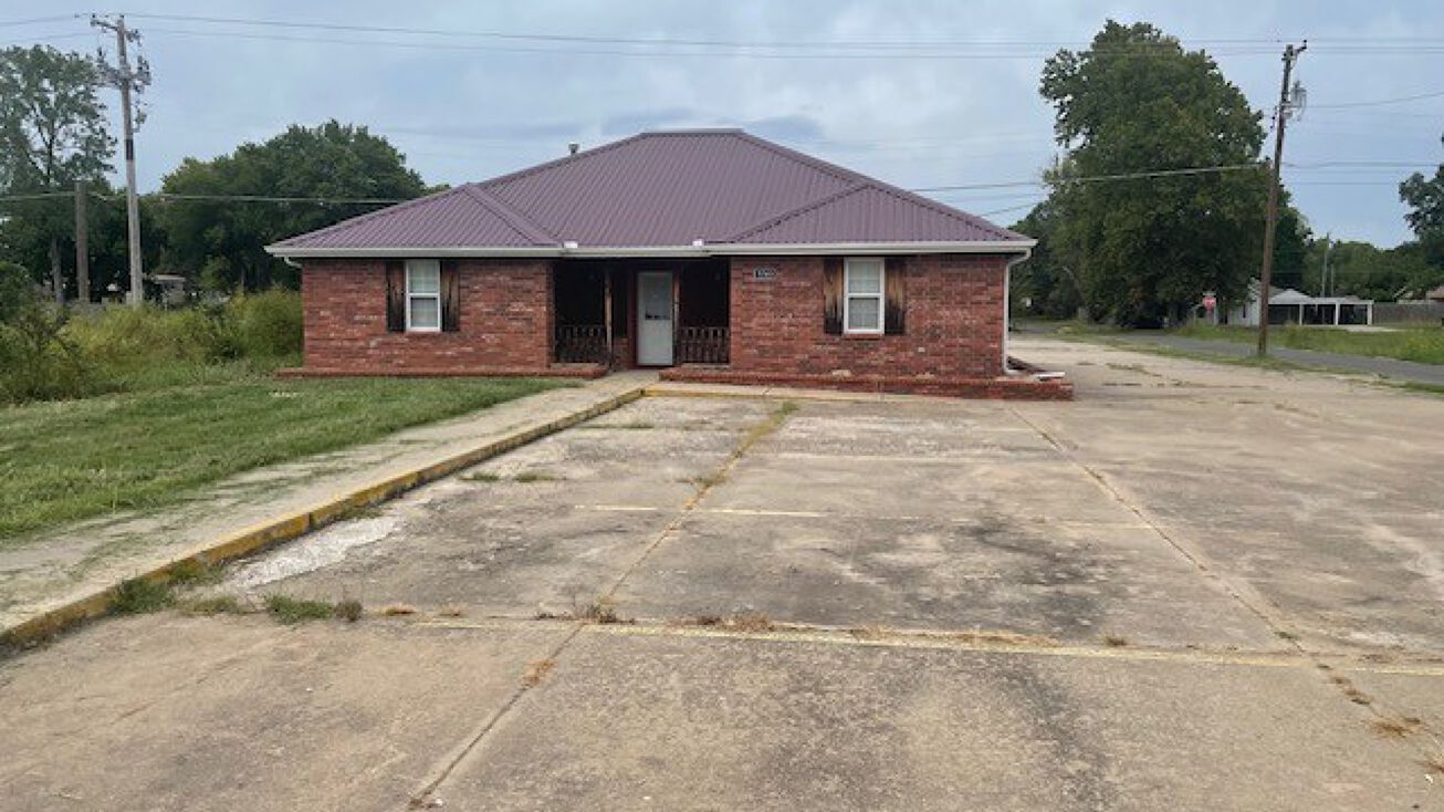 5300 W Okmulgee Ave, Muskogee, OK 74401