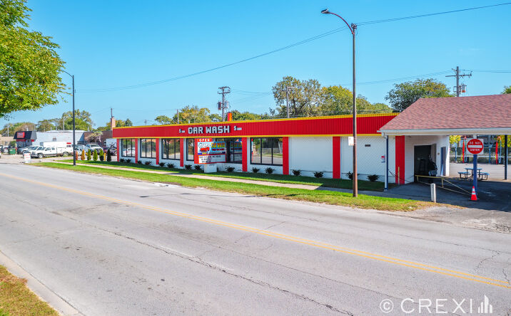 Pictures of Retail, Special Purpose property located at 3445 W Columbus Ave, Chicago, IL 60652 for comps - image #1