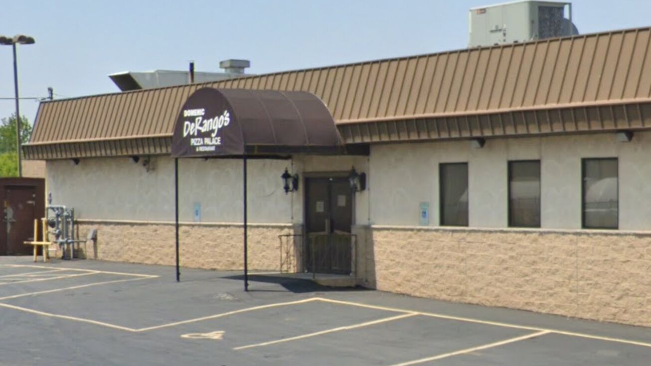 Restaurant Real Estate for Sale in Racine Only 725,000, Wind Point, WI