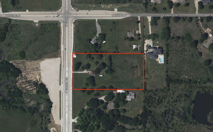 Pictures of Self Storage property located at 10505 N Garnett Rd, Owasso, OK 74055 for sales - image #1