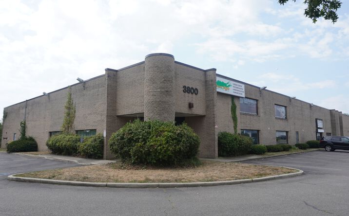 Pictures of Industrial property located at 3800 Veterans Memorial Hwy, Bohemia, NY 11716 for sales - image #1