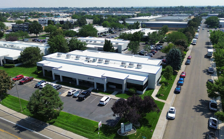 Pictures of Office property located at 8665 W Emerald St, Boise, ID 83704 for comps - image #1