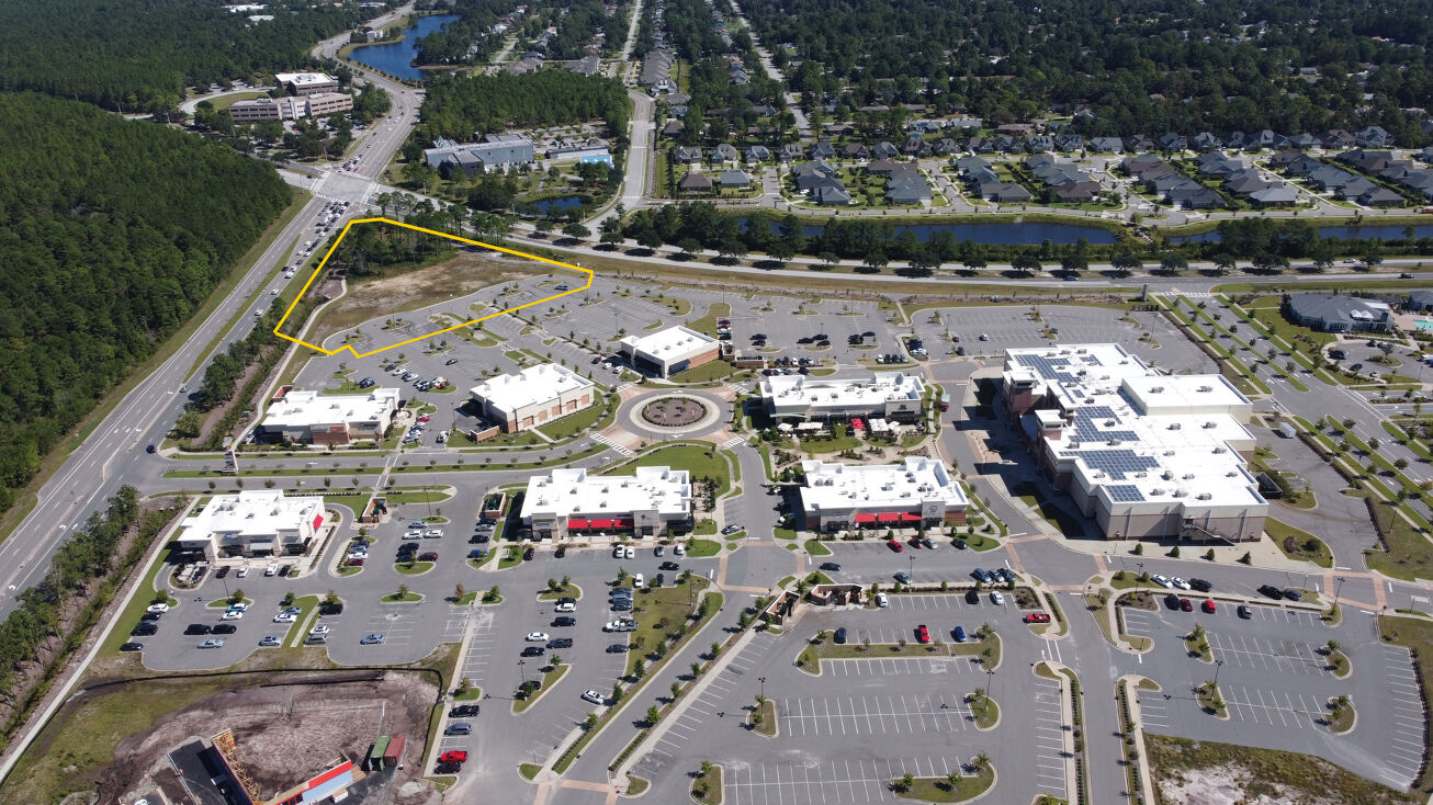 Barclay Pointe Blvd, Wilmington, NC 28412