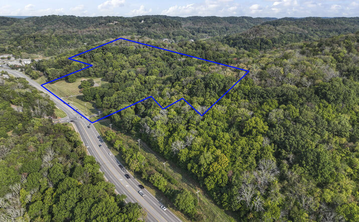 Pictures of Land property located at 7024 Moores Ln, Brentwood, TN 37027 for sales - image #1