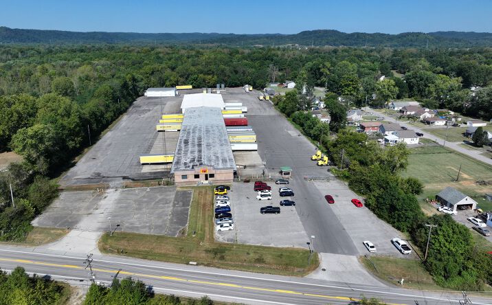 Pictures of Industrial property located at 5012 Camp Ground Rd, Louisville, KY 40216 for sales - image #1