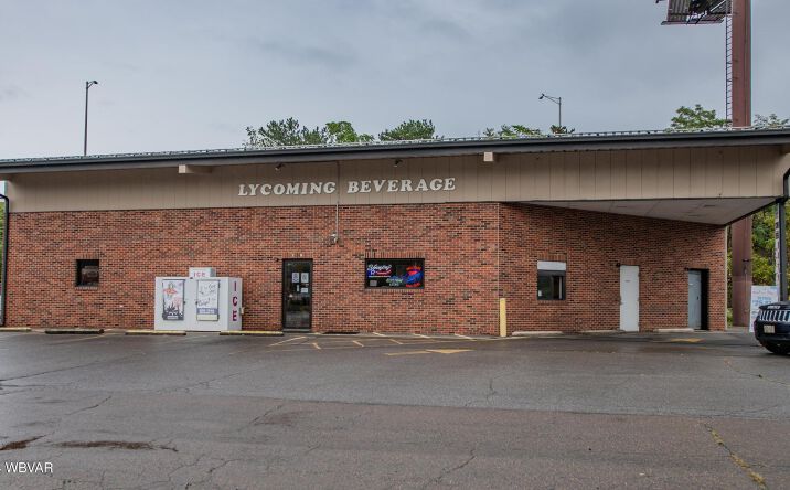 Pictures of Retail, Business for Sale property located at 760 Arnold St, Williamsport, PA 17701 for sales - image #1
