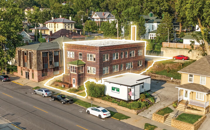 Pictures of Multifamily property located at 209 S 4th St, Council Bluffs, IA 51503 for sales - image #1