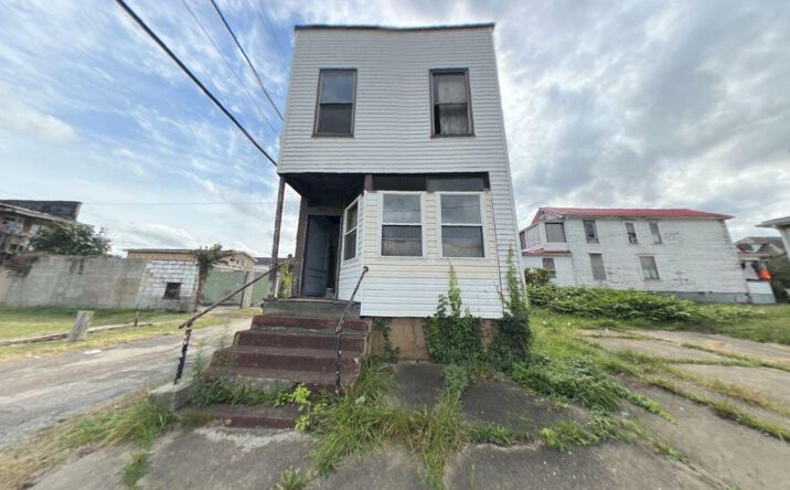 Pictures of Multifamily property located at 1524 State Street, Steubenville, OH 43952 for sales - image #1