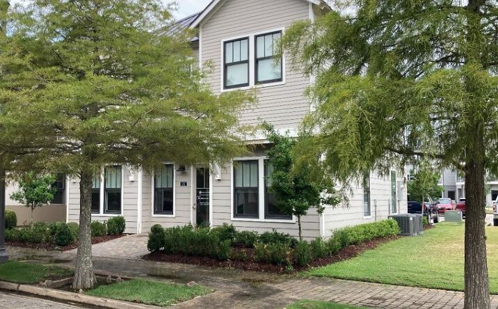 Pictures of Office property located at 137 Terrabella Blvd, Covington, LA 70433 for sales - image #1