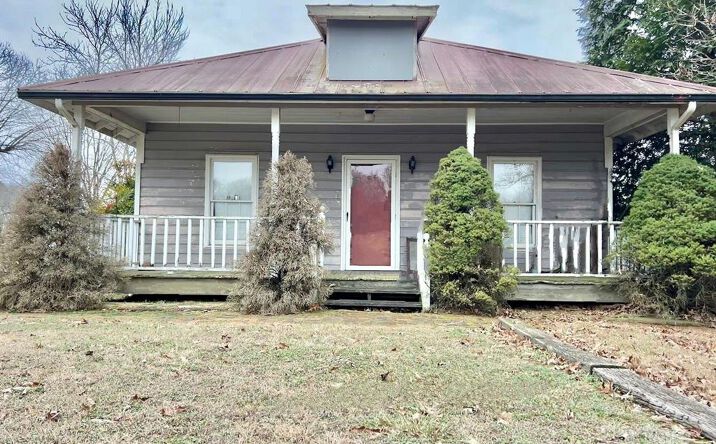 Pictures of Retail property located at 2981 Old NC Highway 150, Crouse, NC 28033 for sales - image #1