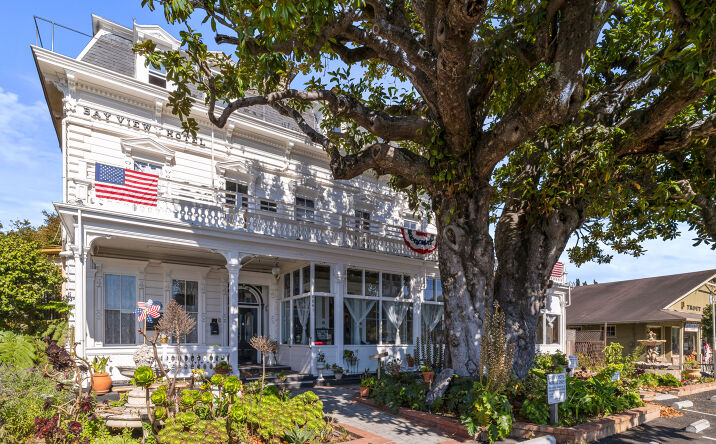 Pictures of Business for Sale, Hospitality property located at 8041 Soquel Dr, Aptos, CA 95003 for sales - image #1