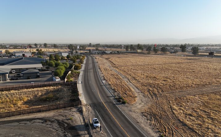 Pictures of Land property located at Compagnoni St, Bakersfield, CA 93313 for sales - image #1