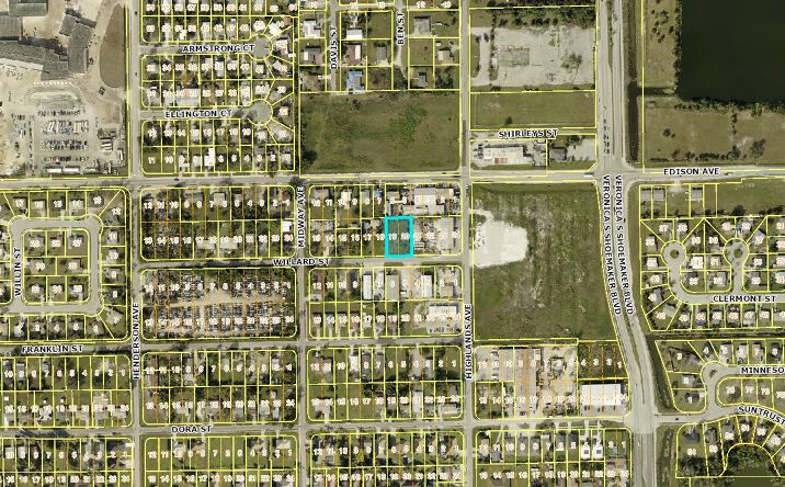 Pictures of Land property located at 3429 Willard St, Fort Myers, FL 33916 for sales - image #1