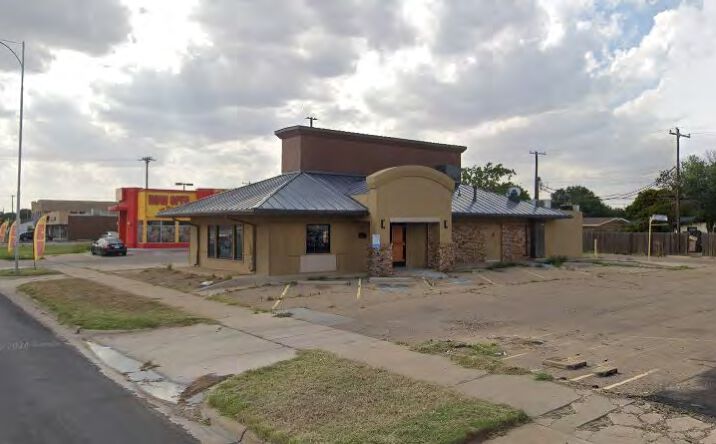 Pictures of Retail property located at 4926 50th St, Lubbock, TX 79414 for sales - image #1