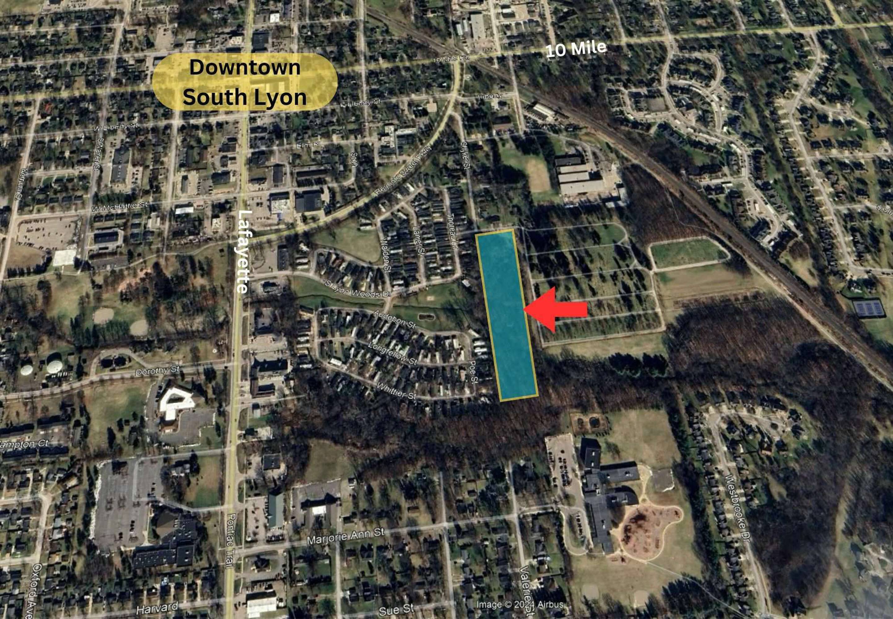 500 Stryker St, South Lyon, MI 48178