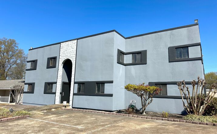 Pictures of Office property located at 752 W Brookhaven Cir, Memphis, TN 38117 for sales - image #1