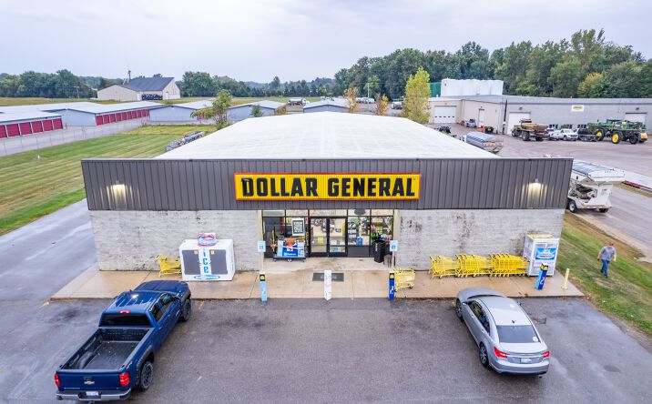 Pictures of Retail property located at 596 W Main St, Marcellus, MI 49067 for sales - image #1
