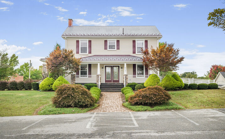 Pictures of Office property located at 6245 University Park Drive, Radford, VA 24141 for sales - image #1