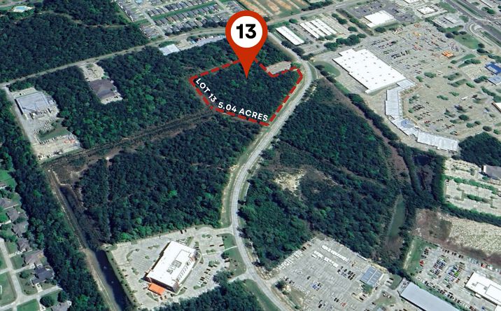 Pictures of Land property located at LOT 13 - Holiday Square Blvd, Covington, LA 70433 for sales - image #1