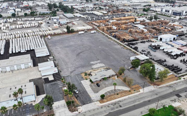 image of property at 10608 BANANA AVE Fontana CA 92337-7059