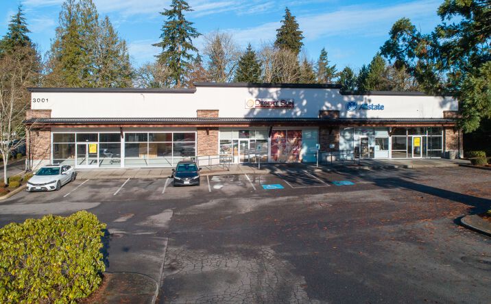 Pictures of Retail property located at 2995 - 3001 SE Mile Hill Dr, Port Orchard, WA 98366 for sales - image #1