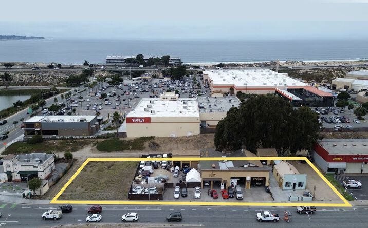 Pictures of Retail property located at 1523 Del Monte Blvd, Seaside, CA 93955 for sales - image #1