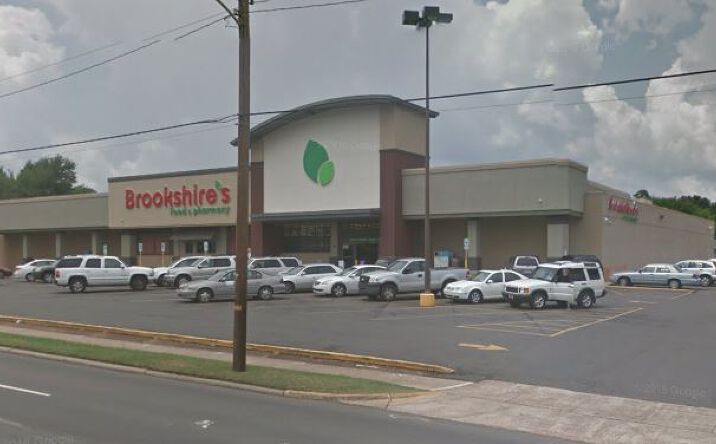 image of property at 510 KINGS HWY Shreveport LA 71104-4444